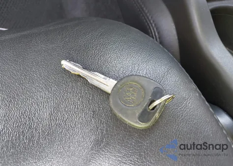 2006 Buick Lacrosse Cxl z USA, uszkodzony, nr VIN 2G4WD582X61226668